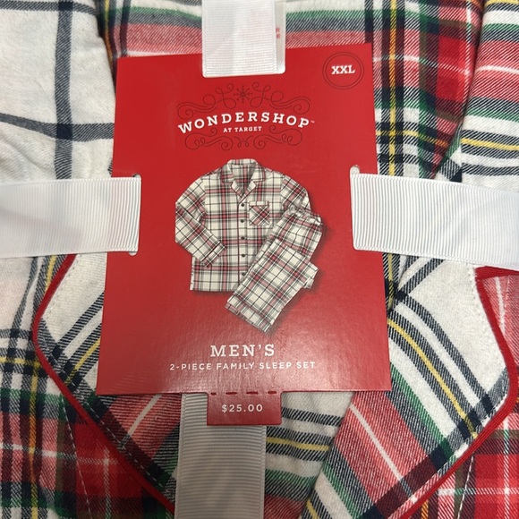 New with Tags Wondershop at Target Mens Pajama Set - Picture 2 of 3